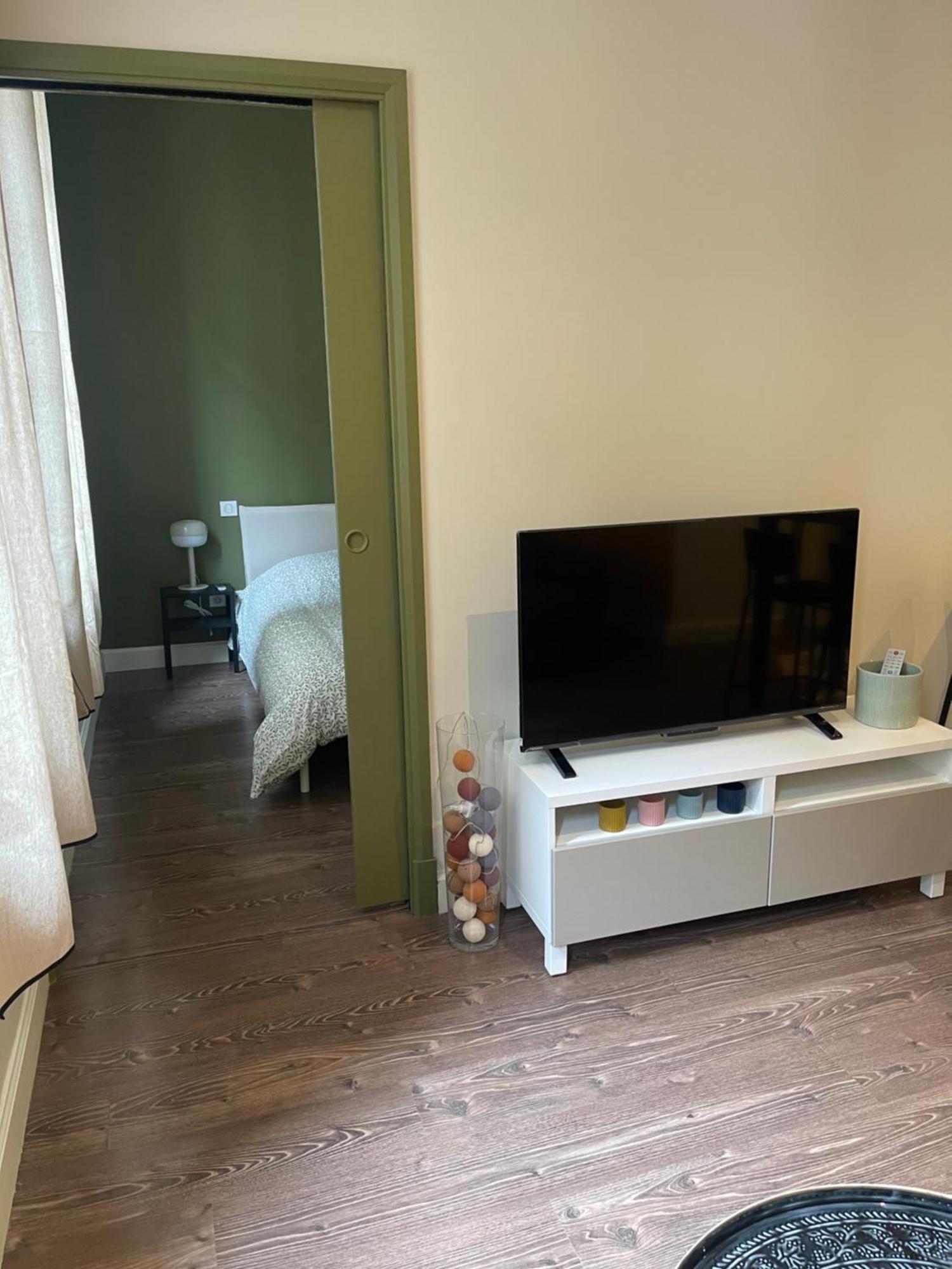 Appartement Au Coeur Du Centre Ville De Carcassonne Ngoại thất bức ảnh